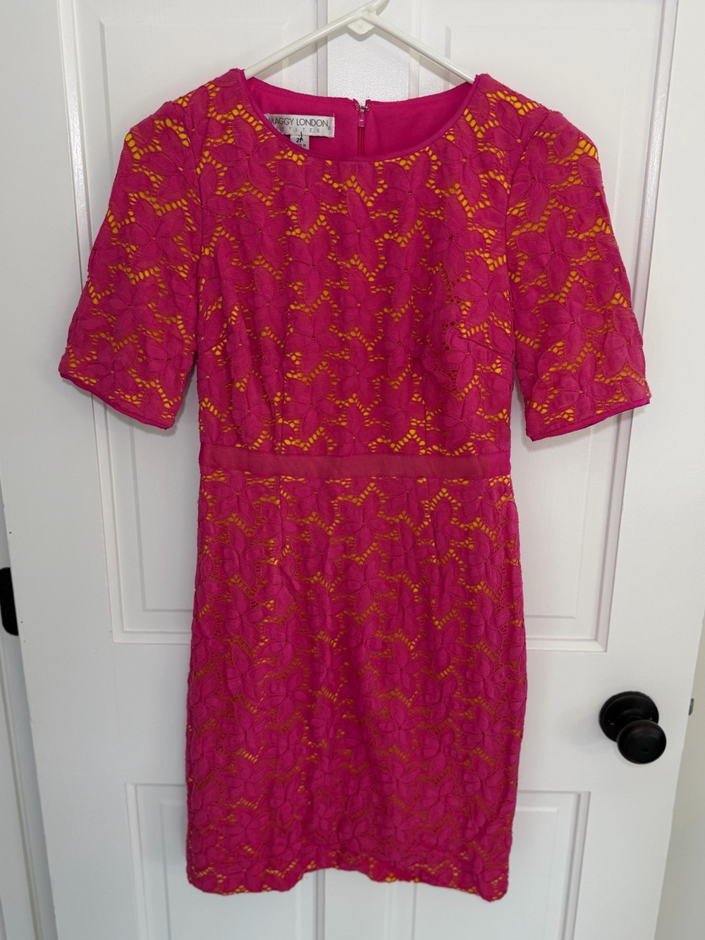 Maggy London Petites Pink Yellow Floral Lace Sheath Dress 2P